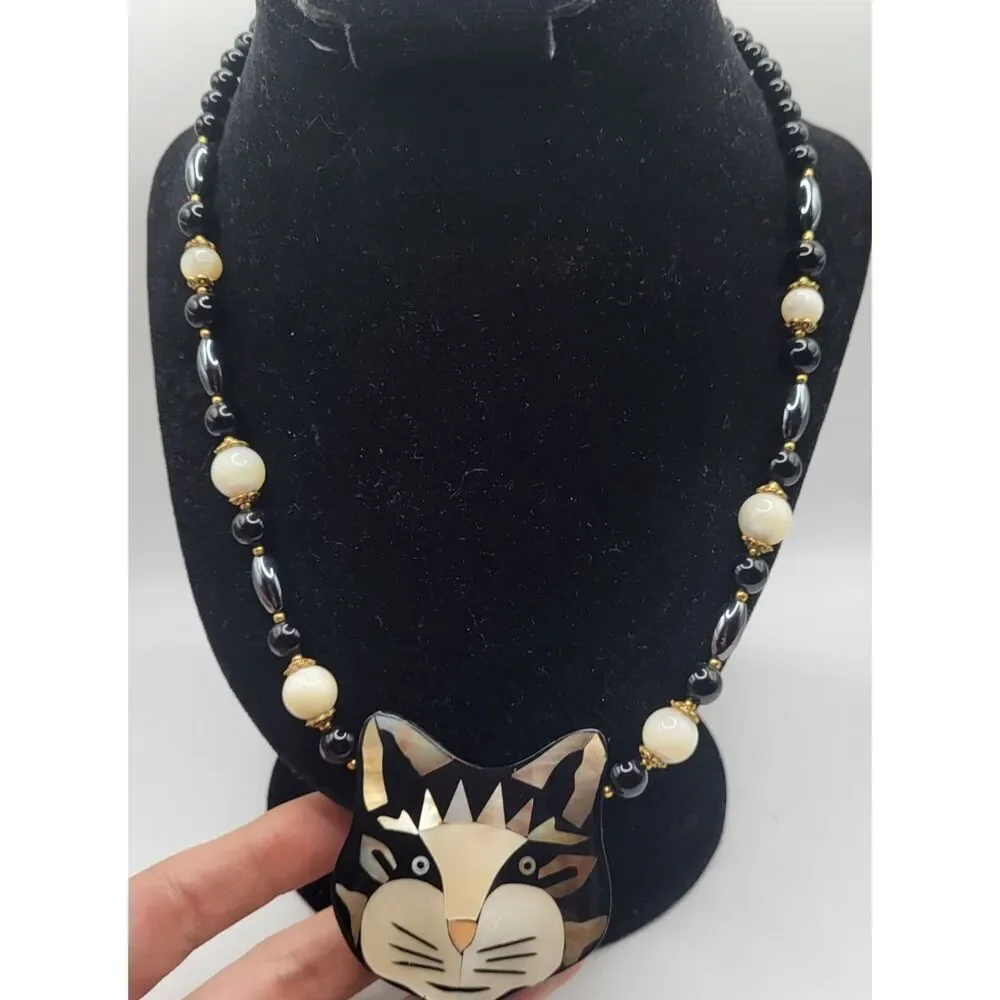 Vintage 1970 Lee Sands Mother of Pearl Inlay Cat Necklace 17in